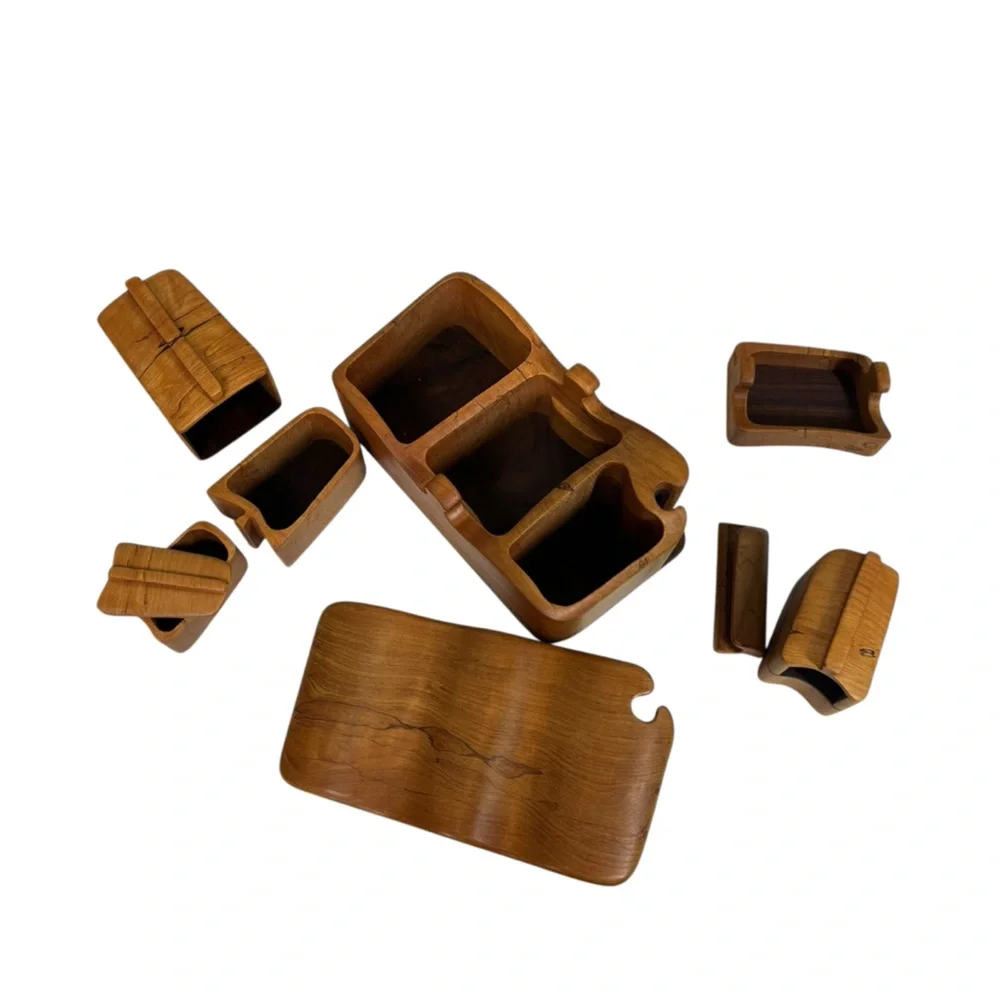 Fred Marilyn Buss Handcrafted Maple & Black Walnut Wood Puzzle Trinket Box